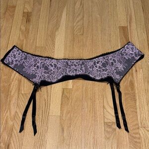Ashley Graham (AG) Black and Pink Garter Belt Elegant Lace Women's Intimate